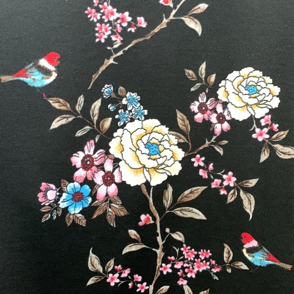 3/25$ Floral stretch skirt - Picture 7 of 8